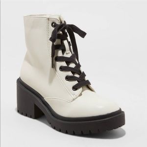 Women’s Brie Lace-Up Combat Boots Universal Thread
